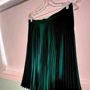 Dark green pleated midi skirt, XL